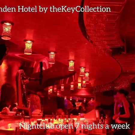 Camden Deluxe Hotel